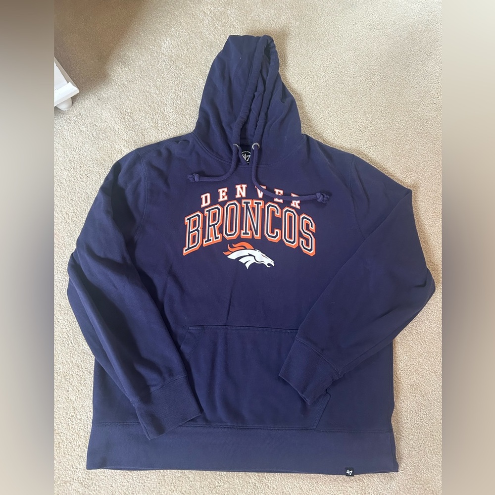 Denver Broncos Hooded Sweatshirt